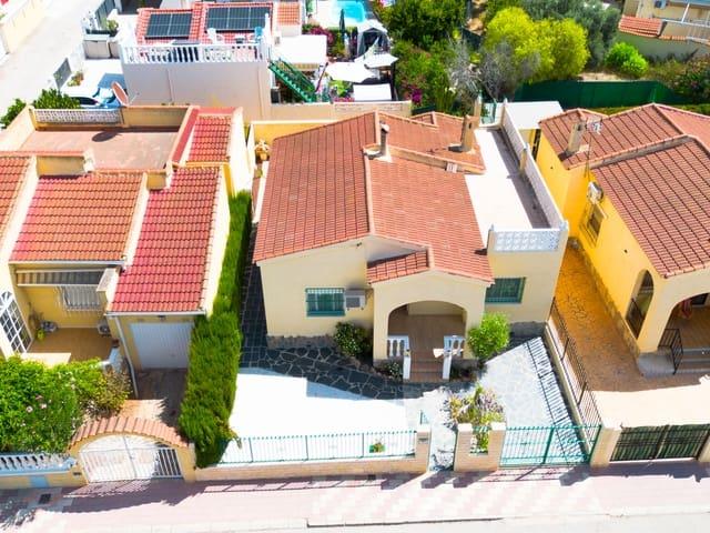 Chalet en venta en La Marina, Alicante Costa Blanca