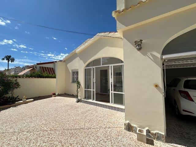 Chalet en venta en La Marina, Alicante Costa Blanca