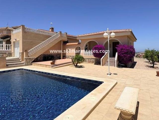 Chalet en venta en La Marquesa, Alicante Costa Blanca