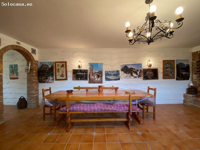 Chalet en Venta en La Muela, Zaragoza