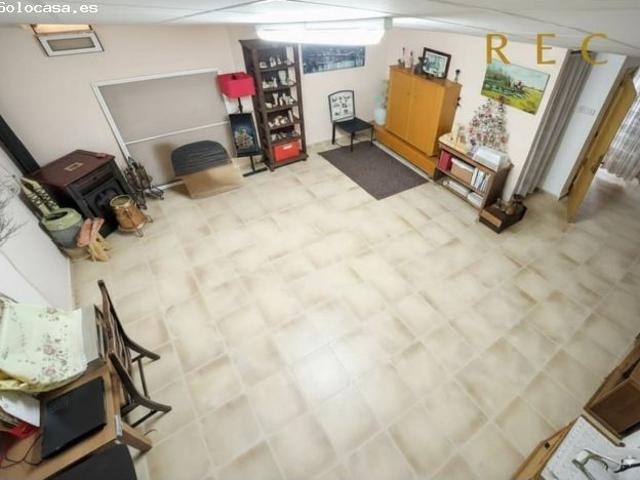 Chalet en Venta en la Nucia, Alicante