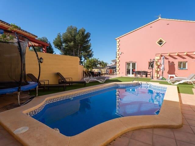 Chalet en venta en La Nucia, Alicante Costa Blanca
