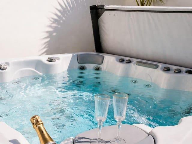 Chalet en venta en La Nucia, Alicante Costa Blanca