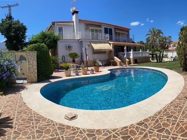 Chalet en venta en La Nucia, Alicante Costa Blanca