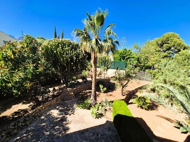 Chalet en venta en La Nucia, Alicante Costa Blanca