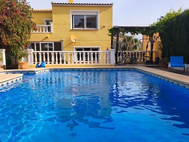 Chalet en venta en La Nucia, Alicante Costa Blanca