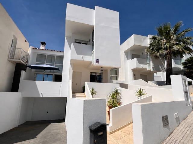 Chalet en venta en La Nucia, Alicante Costa Blanca