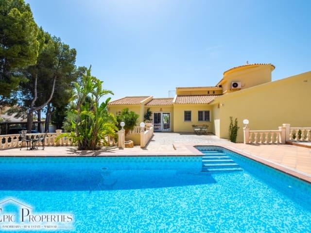 Chalet en venta en La Nucia, Alicante Costa Blanca
