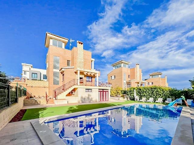Chalet en venta en La Nucia, Alicante Costa Blanca
