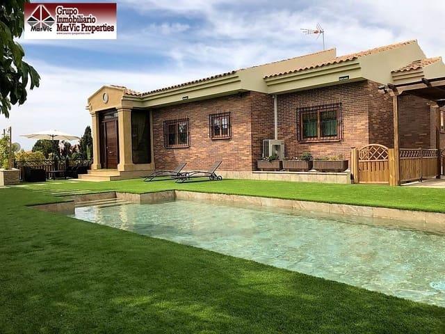 Chalet en venta en La Nucia, Alicante Costa Blanca