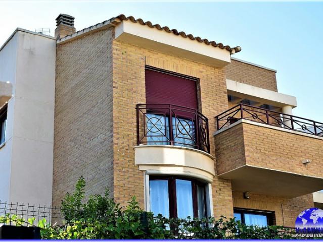 Chalet en venta en La Nucia, BARRIO NUEVO