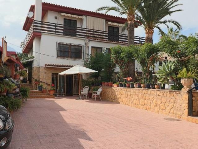 Chalet en venta en La Nucia, Panorama