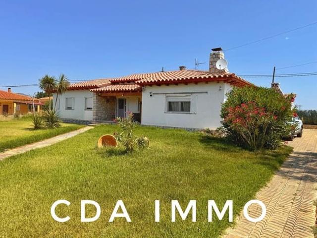 Chalet en venta en La Salzedella, Castellón
