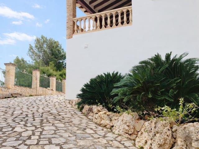 Chalet en venta en La Sella, Alicante Costa Blanca