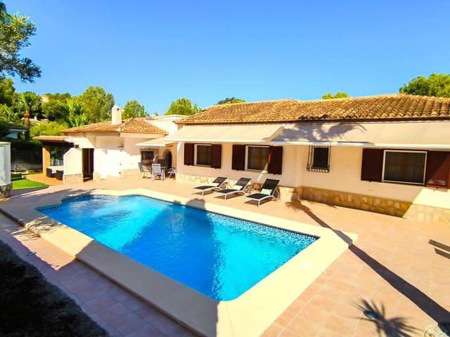 Chalet en venta en La Sella, Alicante Costa Blanca