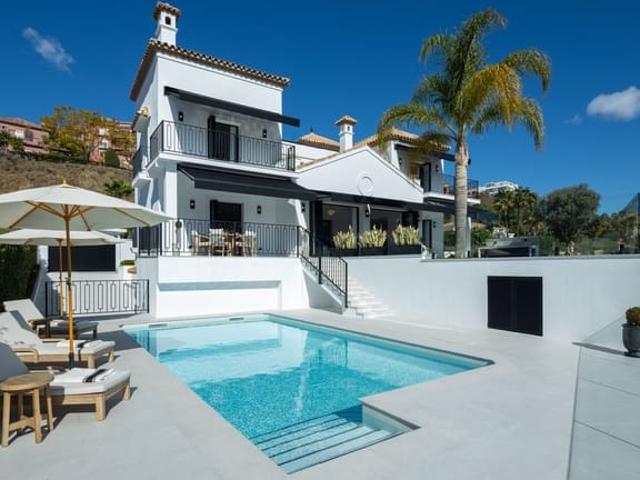 Apartamento en venta en La Quinta, Málaga Costa del Sol