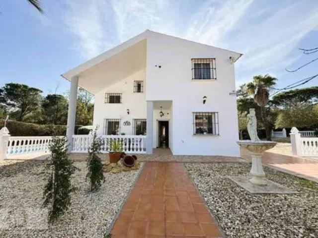 Chalet en venta en La Redondela