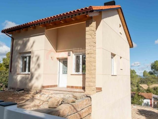 Chalet en venta en La Torre de Claramunt, Pinedas Armengol