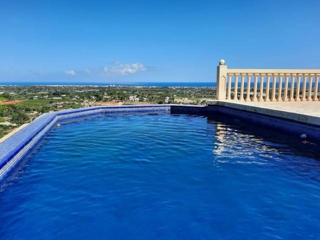 Chalet en venta en La Xara, Alicante Costa Blanca