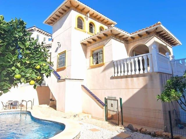 Chalet en venta en La Zenia, Alicante Costa Blanca