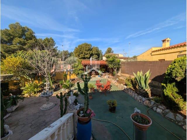 Chalet en venta en L'Alcora, Castellón