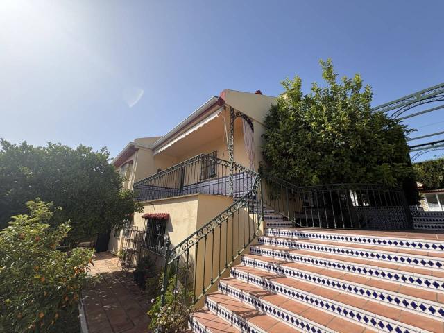 Chalet en venta en Las Almenas