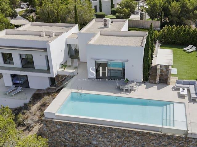 Chalet en venta en Las Colinas Golf, Alicante Costa Blanca