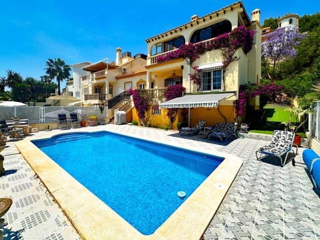 Chalet en venta en Las Ramblas Golf, Alicante Costa Blanca