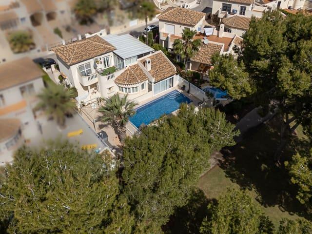 Chalet en venta en Las Ramblas Golf, Alicante Costa Blanca