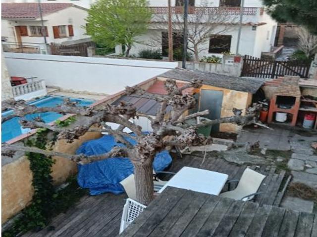 Chalet en Venta en lEscala, Girona