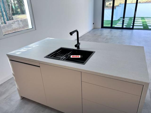 Chalet en venta en Llagostera. Chalets.