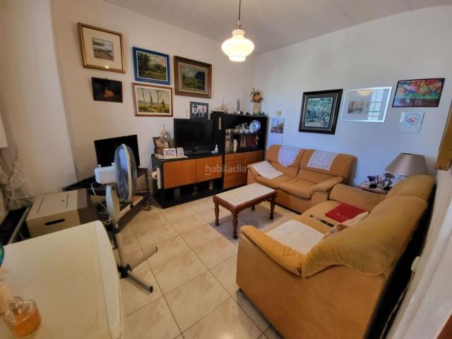 Chalet en venta en Llagostera. Oportunidad única en el corazón de Llagostera!. Chalets.