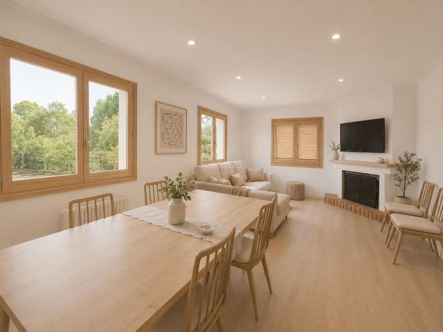 Chalet en venta en Llambilles. Chalets.