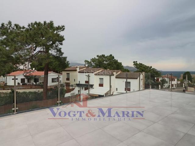 Chalet en venta en Llançà, Cau del Llop Super Fener Fener Costa Brava. Casa de obra nueva en Llança con vistas al mar. Chalets.