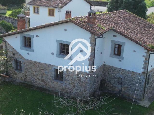 Chalet en venta en Llanes, Pría Nueva Hontoria Naves. CHALET INDEPENDIENTE CON TERRENO EN CARDOSO. Chalets.