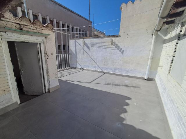 Chalet en venta en Lleida, Magraners. Casa en Magraners con amplia terraza. Chalets.