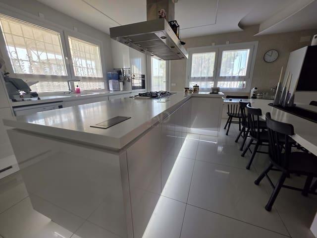 Chalet en venta en Lleida, Lleida