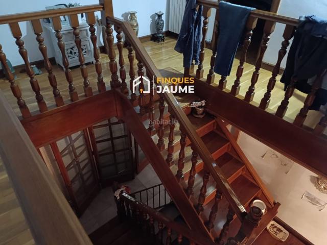 Chalet en venta en Lleida, Raimat. Chalet en venta en Raïmat. Chalets.
