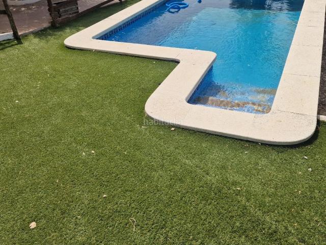 Chalet en venta en Lliçà d´Amunt. Casa a cuatro vientos con piscina. Chalets Lliçà.