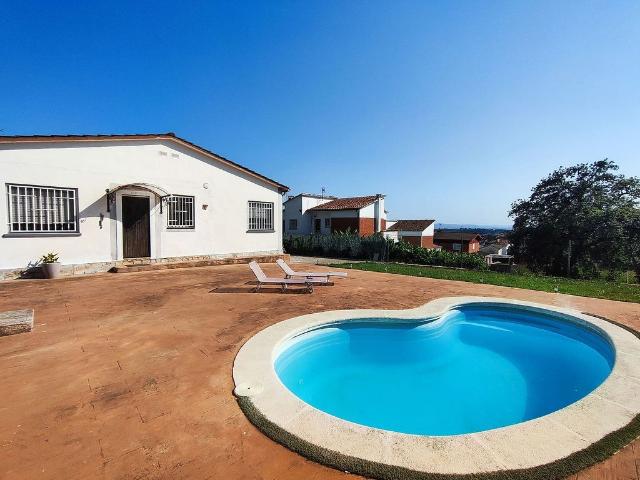 Chalet en venta en Lliçà d´Amunt, de 115 m² 3 habitaciones por 350.000