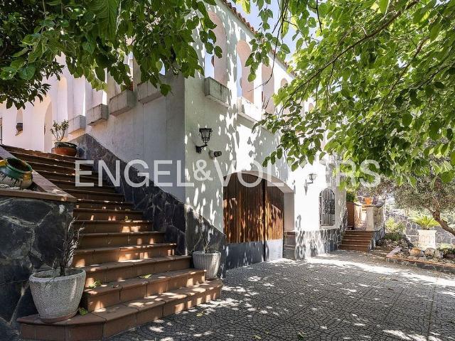 Chalet en venta en Lliçà de Vall, de 178 m² 3 habitaciones por 530.000