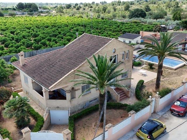 Chalet en venta en Llíria, Valencia
