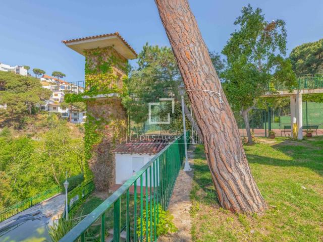 Chalet en venta en Lloret de Mar, Canyelles Costa Brava. Villa en venta en Cala Canyelles, Lloret de Mar, Costa Brava. Chalets Lloret de.