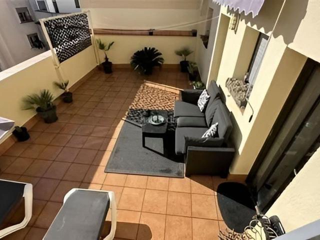 Chalet en venta en Lloret de Mar, Centre Costa Brava. Casa adosada en el centro de Lloret de Mar 180 m2, terraza soleada y garaje. Chalets Lloret de.