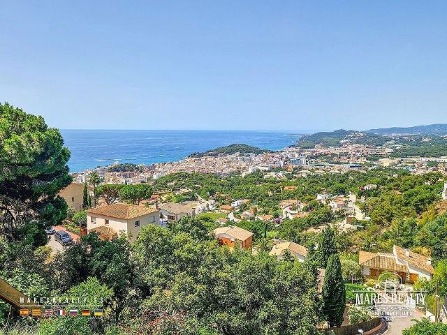 Chalet en venta en Lloret de Mar, de 96 m² 2 habitaciones por 399.000