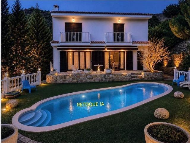 Chalet en venta en Lloret de Mar, de 100 m² 5 habitaciones por 799.000