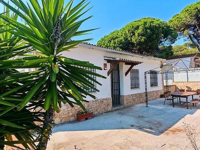 Chalet en venta en Lloret de Mar, de 179 m² 4 habitaciones por 270.000