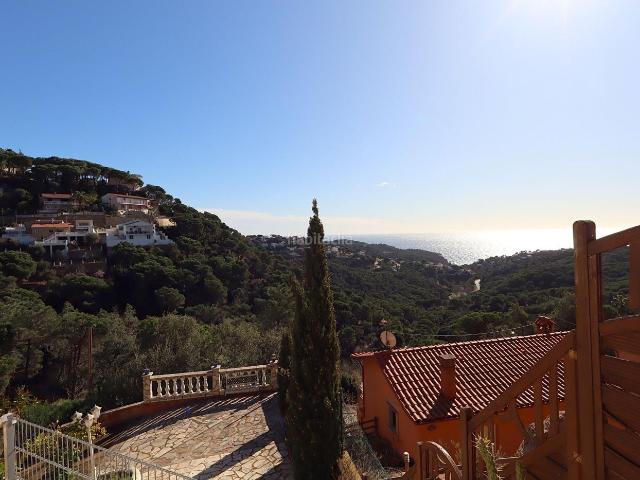 Chalet en venta en Lloret de Mar, Serra Brava Costa Brava. CASA A 4 VIENTOS EN SERRABRAVA CON VISTAS AL MAR!. Chalets Lloret de.