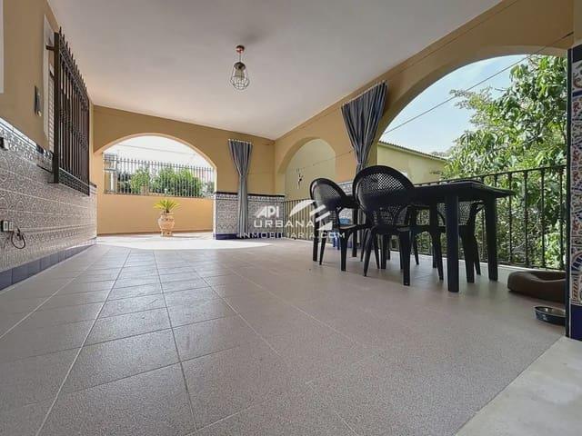 Chalet en venta en Lucena, Córdoba