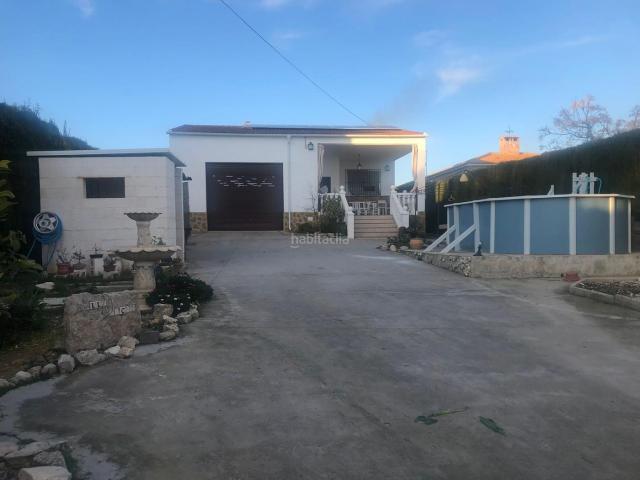 Chalet en venta en Lucena, Las Vegas Campoaras. CHALET EN VENTA. Chalets.